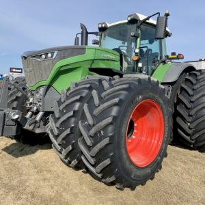 Fendt 1038 Tractor